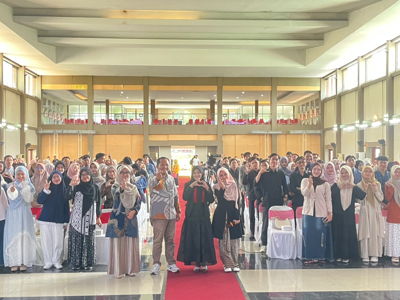 Pembekalan Calon Wisudawan UIN Walisongo: Strategi Karier